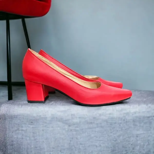 stilettos rojo 1.webp
