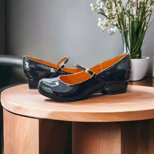 [OLDMFC-02] Tacones Old Money charol color negro, tacón 3 cms / OLDMFC-02